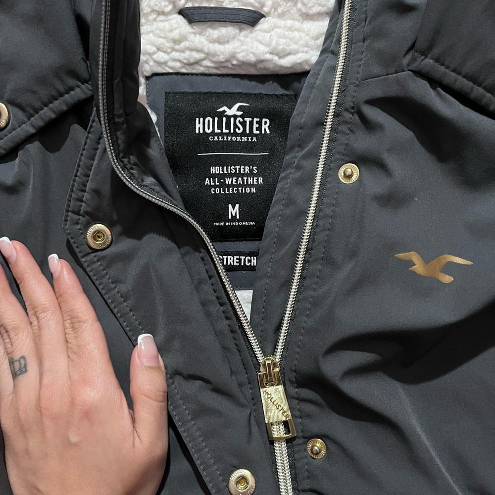 Hollister Grey Hooded Jacket - Picture 2 of 3